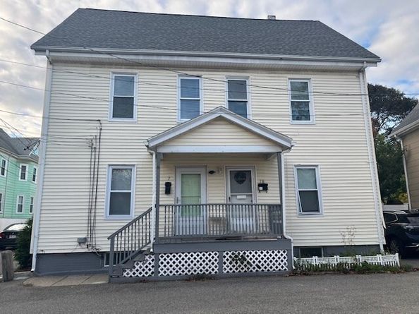 7 Foss Ave A, Saugus MA 01906