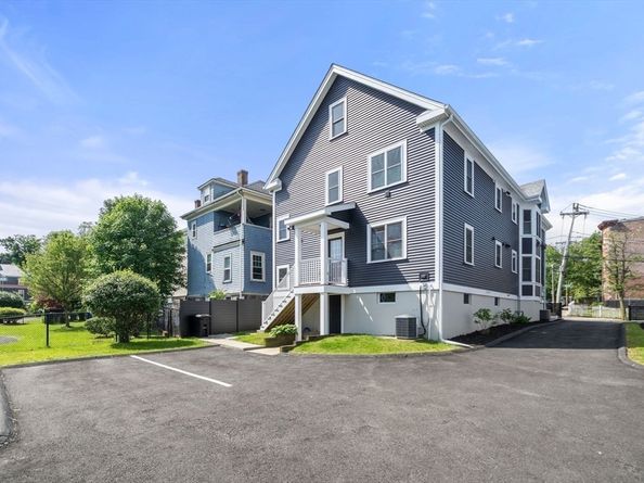 8 Brinton St 2, Boston MA 02119