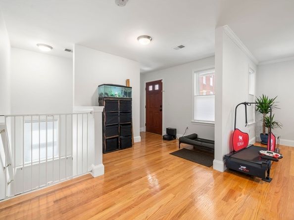 8 Brinton St 2, Boston MA 02119