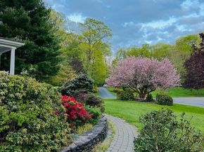 1 Jonathans Way, Upton MA 01568
