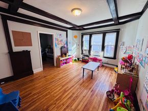 23 Woodford St, Worcester MA 01604