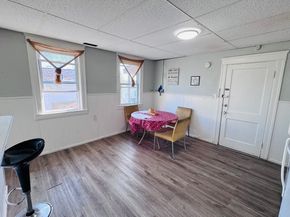 23 Woodford St, Worcester MA 01604