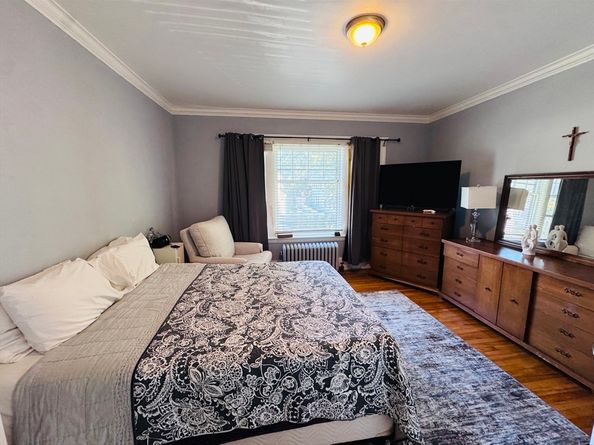 23 Woodford St, Worcester MA 01604