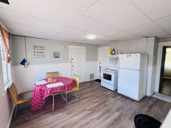 23 Woodford St, Worcester MA 01604