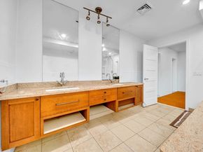 2021 Commonwealth Ave B, Boston MA 02135