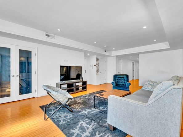 2021 Commonwealth Ave B, Boston MA 02135