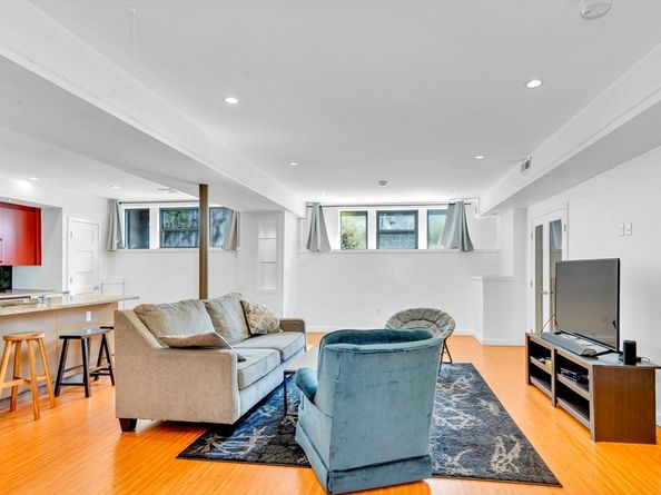 2021 Commonwealth Ave B, Boston MA 02135