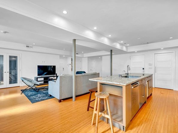 2021 Commonwealth Ave B, Boston MA 02135