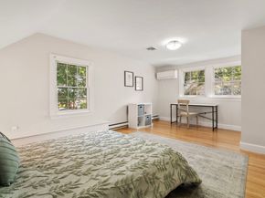 208 South St, Brookline MA 02467