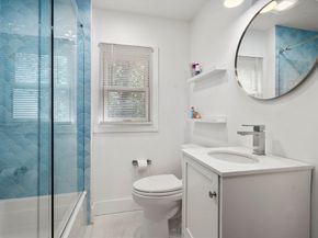 208 South St, Brookline MA 02467