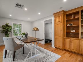 208 South St, Brookline MA 02467