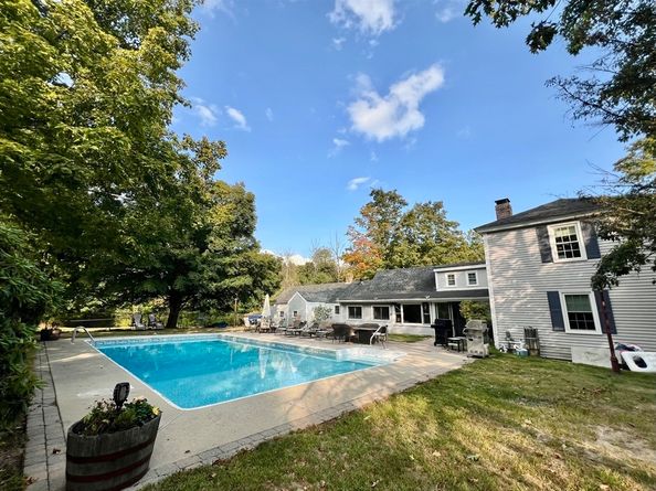 189 Fitchburg Rd, Ashburnham MA 01430