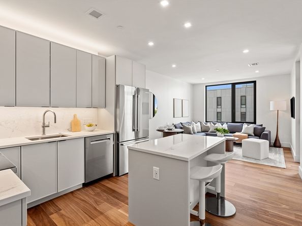 1515 Commonwealth Ave 514, Boston MA 02135
