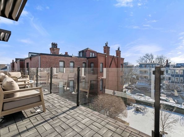 928 E Broadway 9, Boston MA 02127