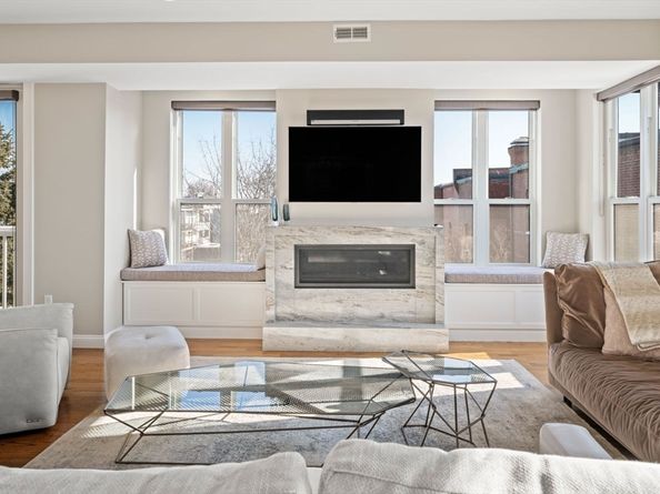 928 E Broadway 9, Boston MA 02127