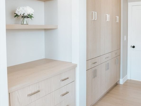 106-108 Bunker Hill St 2P, Boston MA 02129