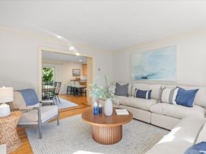 8 Trudys Ln, Scituate MA 02066