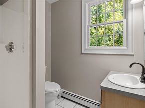 8 Trudys Ln, Scituate MA 02066