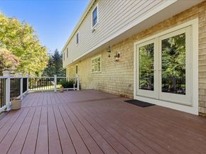 8 Trudys Ln, Scituate MA 02066