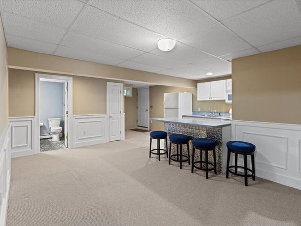 8 Trudys Ln, Scituate MA 02066