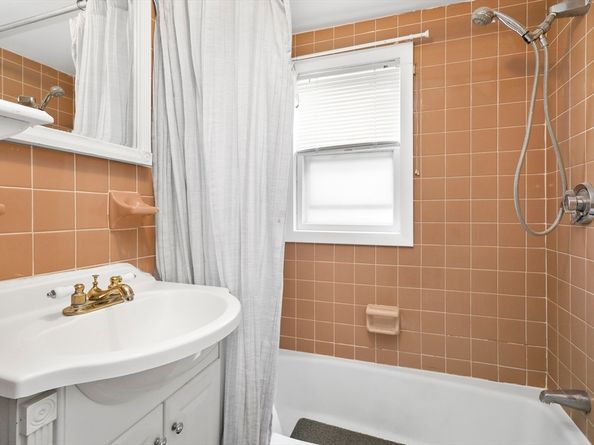 158 Adams Street, Newton MA 02458