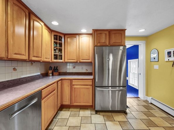 234 Forest St, Pembroke MA 02359