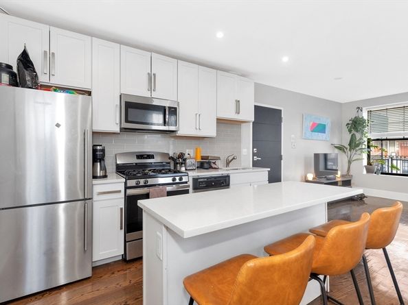27 Dudley St, Boston MA 02119