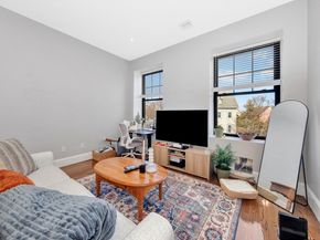 27 Dudley St, Boston MA 02119