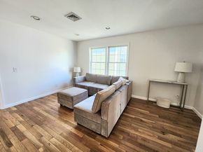 121 Condor 2, Boston MA 02128