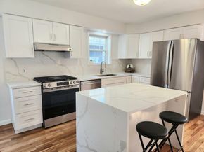 121 Condor 2, Boston MA 02128