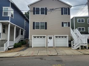 121 Condor 2, Boston MA 02128