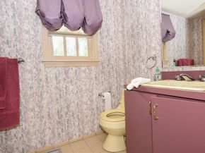 86 Kingsnorth Street, Northbridge MA 01588