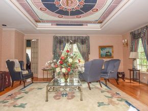 86 Kingsnorth Street, Northbridge MA 01588