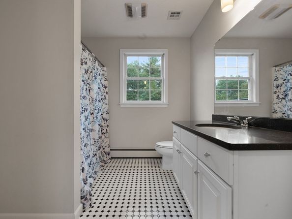 731 Samuel Dr, Northbridge MA 01588