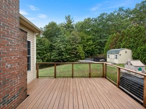 731 Samuel Dr, Northbridge MA 01588