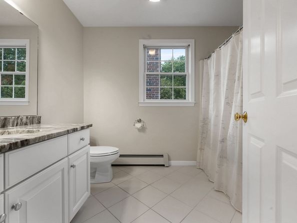 731 Samuel Dr, Northbridge MA 01588