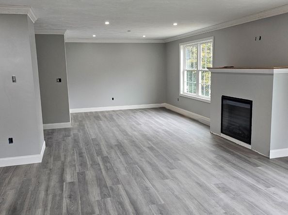 25 North Main Street B, Charlton MA 01507