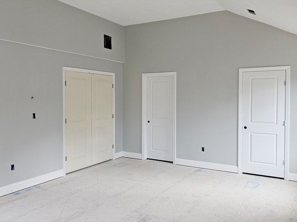 25 North Main Street B, Charlton MA 01507