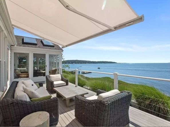 66 Seabury Point Road, Duxbury MA 02332
