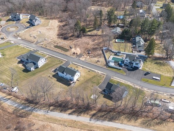 6 Katie Lane, Groveland MA 01834