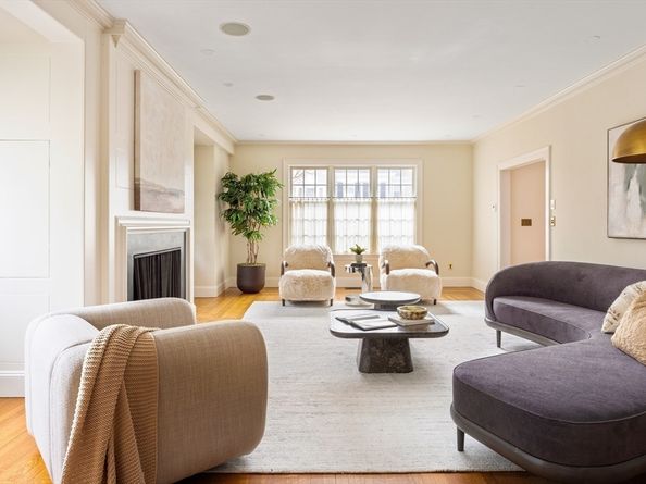 15 Hubbard Park Road, Cambridge MA 02138