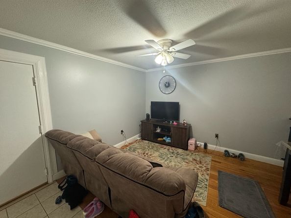 11 Weld St 33, Framingham MA 01702
