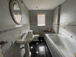 40 Weatherbee Dr, Westwood MA 02090