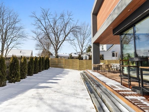 90 Auburndale Ave., Newton MA 02465