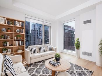 133 Seaport Blvd