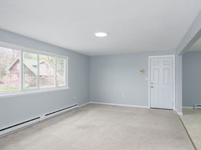 33 Huron St 10, Fitchburg MA 01420