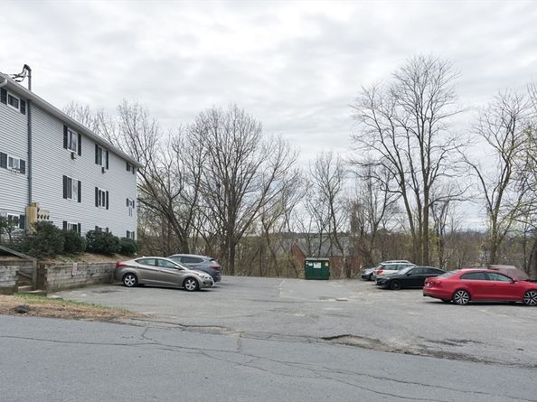 33 Huron St 10, Fitchburg MA 01420