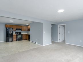 33 Huron St 10, Fitchburg MA 01420