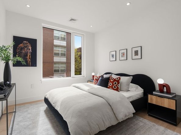 595 Albany Street 302, Boston MA 02118