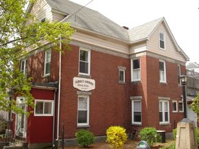 58 Oliver St, Fitchburg MA 01420